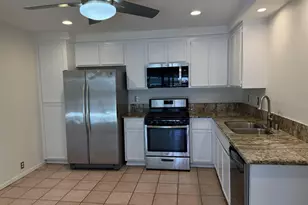 10873 Caravelle Pl, San Diego, CA 92124 - Photo 8