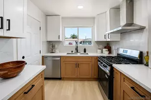 834 Elkelton Blvd, Spring Valley, CA 91977 - Photo 8