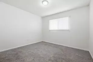 5001 Barstow St, San Diego, CA 92117 - Photo 24