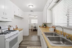 5001 Barstow St, San Diego, CA 92117 - Photo 20