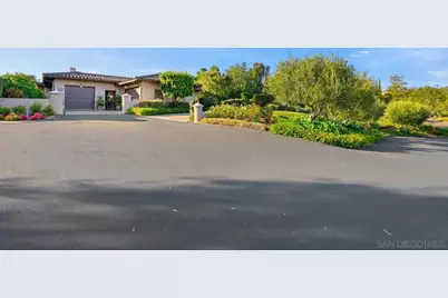  7936 Entrada De Luz W, San Diego, CA 92127 - Photo 6