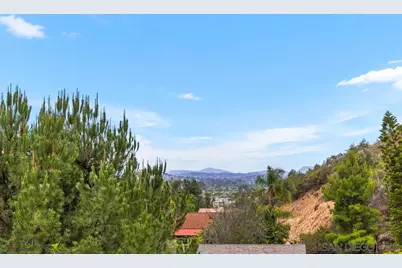  25950 Kaywood Dr, Escondido, CA 92026 - Photo 10