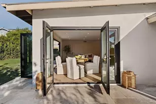 8390 Cliffridge, La Jolla, CA 92037 - Photo 22