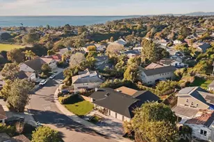 8390 Cliffridge, La Jolla, CA 92037 - Photo 8