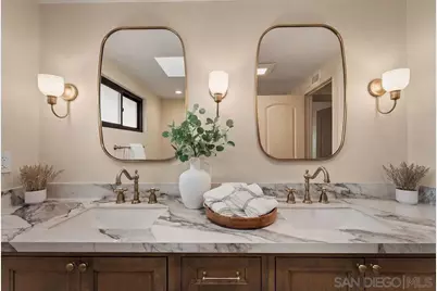  8390 Cliffridge, La Jolla, CA 92037 - Photo 26