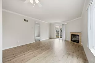 7425 Charmant, San Diego, CA 92122 - Photo 4