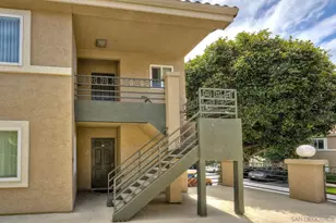 7425 Charmant, San Diego, CA 92122 - Photo 2