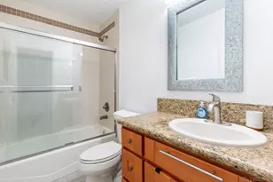 8529 Villa La Jolla Dr, La Jolla, CA 92037 - Photo 18