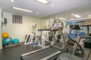 1855 Diamond, San Diego, CA 92109 - Photo 38