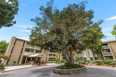 1855 Diamond #5-230, San Diego, CA 92109 - Photo 2