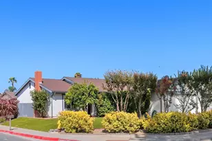 848 Harding St, Escondido, CA 92027 - Photo 2