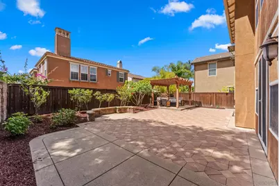  10449 Monterey Ridge Dr, San Diego, CA 92127 - Photo 40