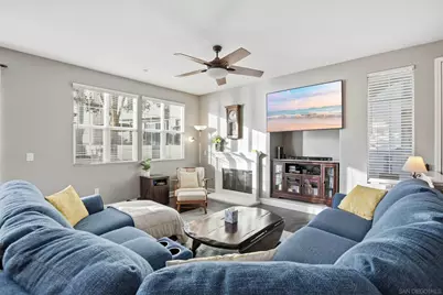  293 Reef Point Way Unit 5, Oceanside, CA 92058 - Photo 4