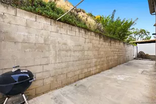 1880 Hanford Dr, San Diego, CA 92111 - Photo 24