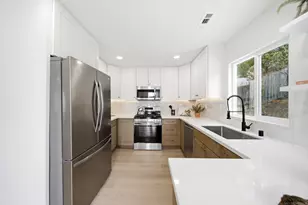 4325 Via Tercero, Oceanside, CA 92056 - Photo 4