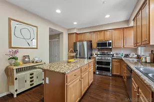 1305 Isabella Way, Vista, CA 92084 - Photo 14