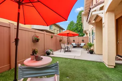  1305 Isabella Way, Vista, CA 92084 - Photo 2