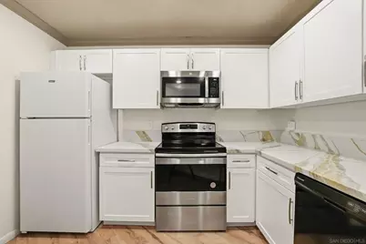  7545 Charmant #1512, San Diego, CA 92122 - Photo 6