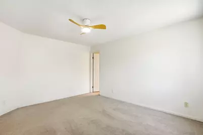  7545 Charmant #1512, San Diego, CA 92122 - Photo 18