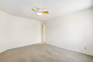 7545 Charmant, San Diego, CA 92122 - Photo 18