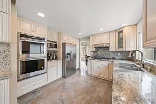 971 E J St, Chula Vista, CA 91910 - Photo 4