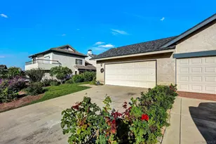 9488 Hiker Hill Rd, San Diego, CA 92129 - Photo 6