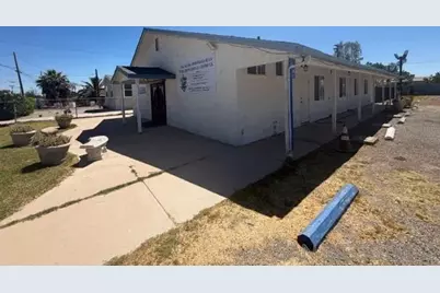  1598 N 8 Th St, El Centro, CA 92243 - Photo 8