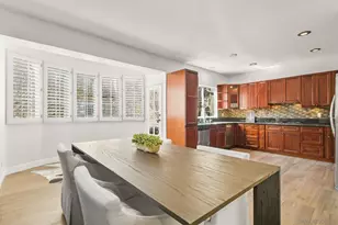 5117 Renaissance Ave, San Diego, CA 92122 - Photo 12
