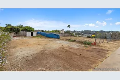  160 N Del Mar, Chula Vista, CA 91910 - Photo 6