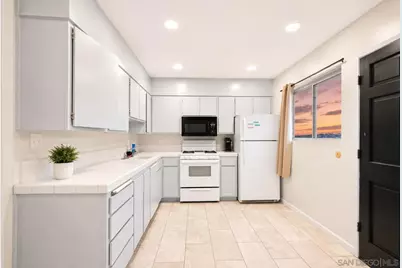  4875 Cole #61, San Diego, CA 92117 - Photo 2