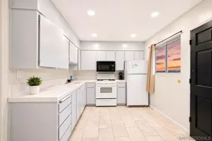 4875 Cole, San Diego, CA 92117 - Photo 2