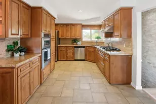 6359 Lambda Dr, San Diego, CA 92120 - Photo 16