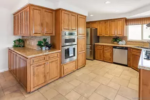 6359 Lambda Dr, San Diego, CA 92120 - Photo 16