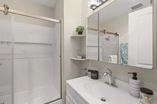 1021 Scott St, San Diego, CA 92106 - Photo 24