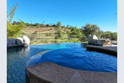  5056 Corte Alacante, Oceanside, CA 92057 - Photo 4