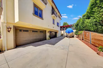  2540 Chatsworth, San Diego, CA 92106 - Photo 68