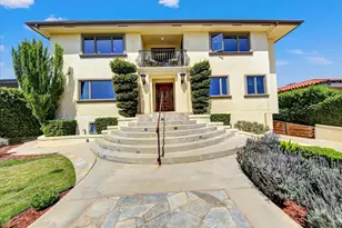 2540 Chatsworth, San Diego, CA 92106 - Photo 1