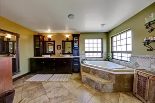 2540 Chatsworth, San Diego, CA 92106 - Photo 46