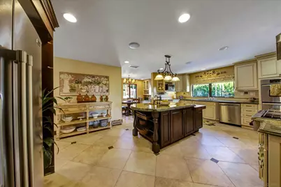  2540 Chatsworth, San Diego, CA 92106 - Photo 6