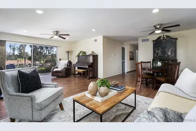  17469 Plaza Abierto #18, San Diego, CA 92128 - Photo 8