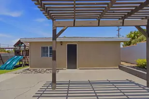90 K St, Chula Vista, CA 91911 - Photo 42