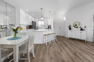 7127 Camino Degrazia, San Diego, CA 92111 - Photo 14