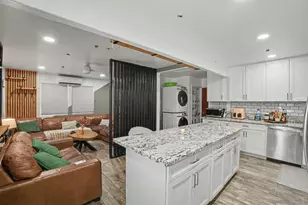 1367 E Madison Ave, El Cajon, CA 92021 - Photo 1