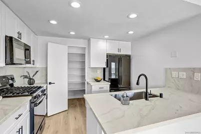  6821 Fashion Hills Blvd, San Diego, CA 92111 - Photo 8