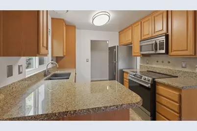  1612 Bridgeview Dr, San Diego, CA 92105 - Photo 12