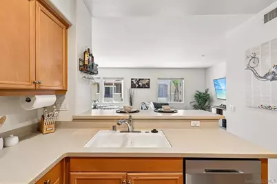  5444 Zeil Pl, San Diego, CA 92105 - Photo 18