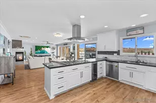 4747 Marina, Carlsbad, CA 92008 - Photo 26