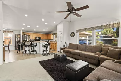  14215 Pecan Park Ln. #1, El Cajon, CA 92021 - Photo 6