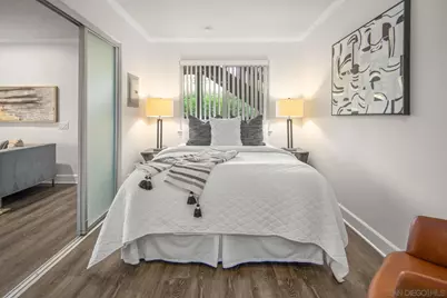  8581 Villa La Jolla Dr #N, La Jolla, CA 92037 - Photo 10