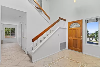  9193 Vista Entrada, Lakeside, CA 92040 - Photo 4